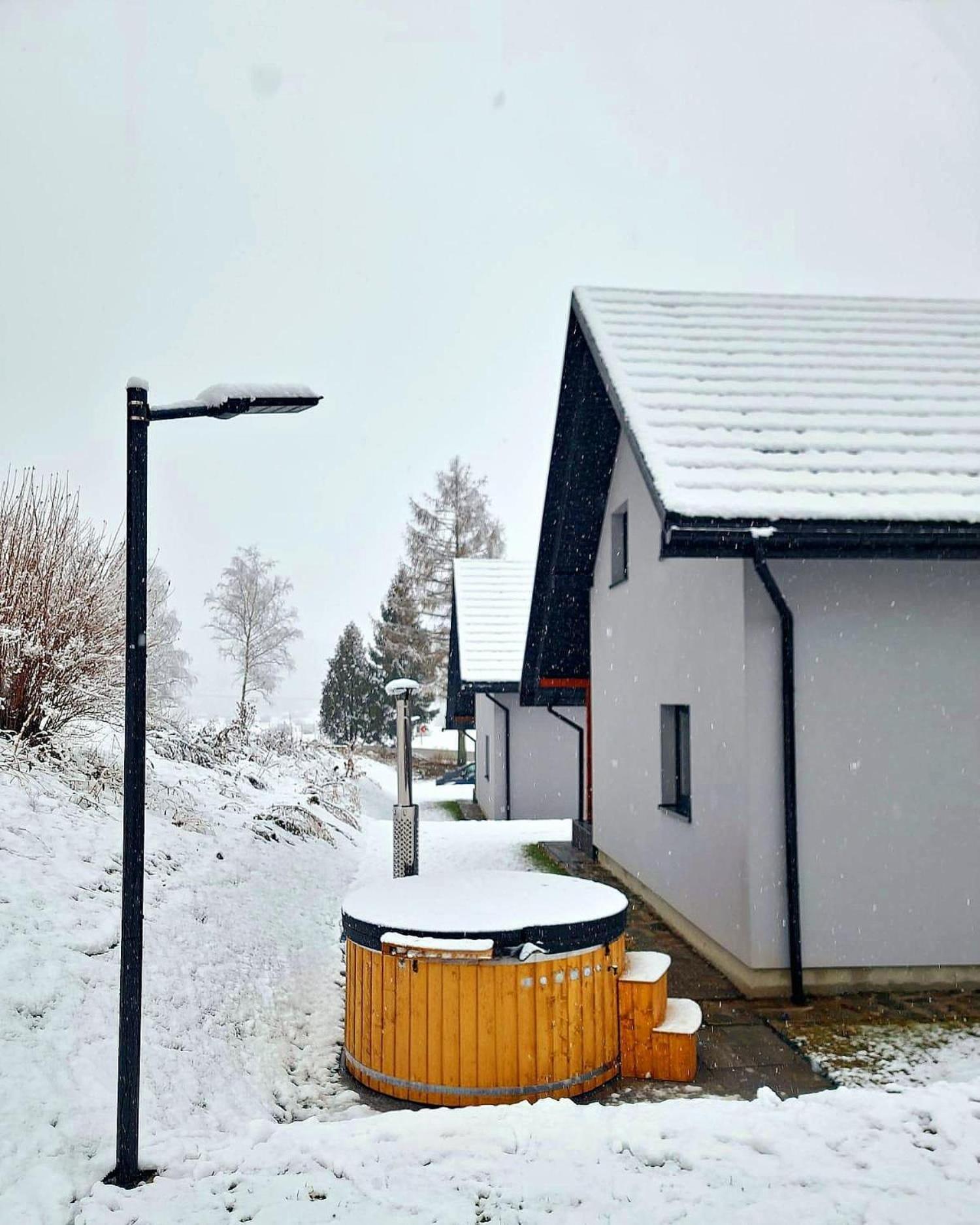 Domki Kamienne Zacisze Uherce Mineralne Exterior photo